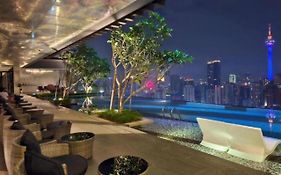 Axon Suites Pavilion By Victory House