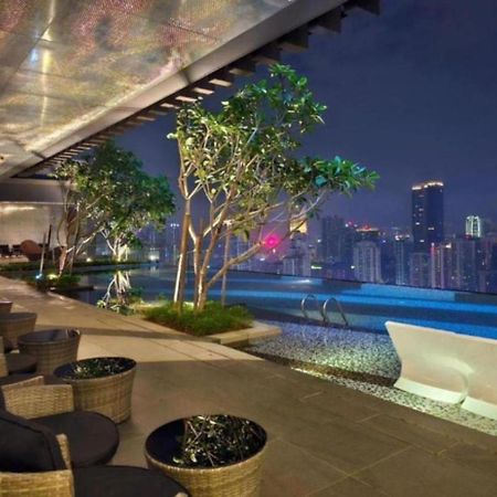 Axon Suites Pavilion By Victory House Kuala Lumpur Extérieur photo