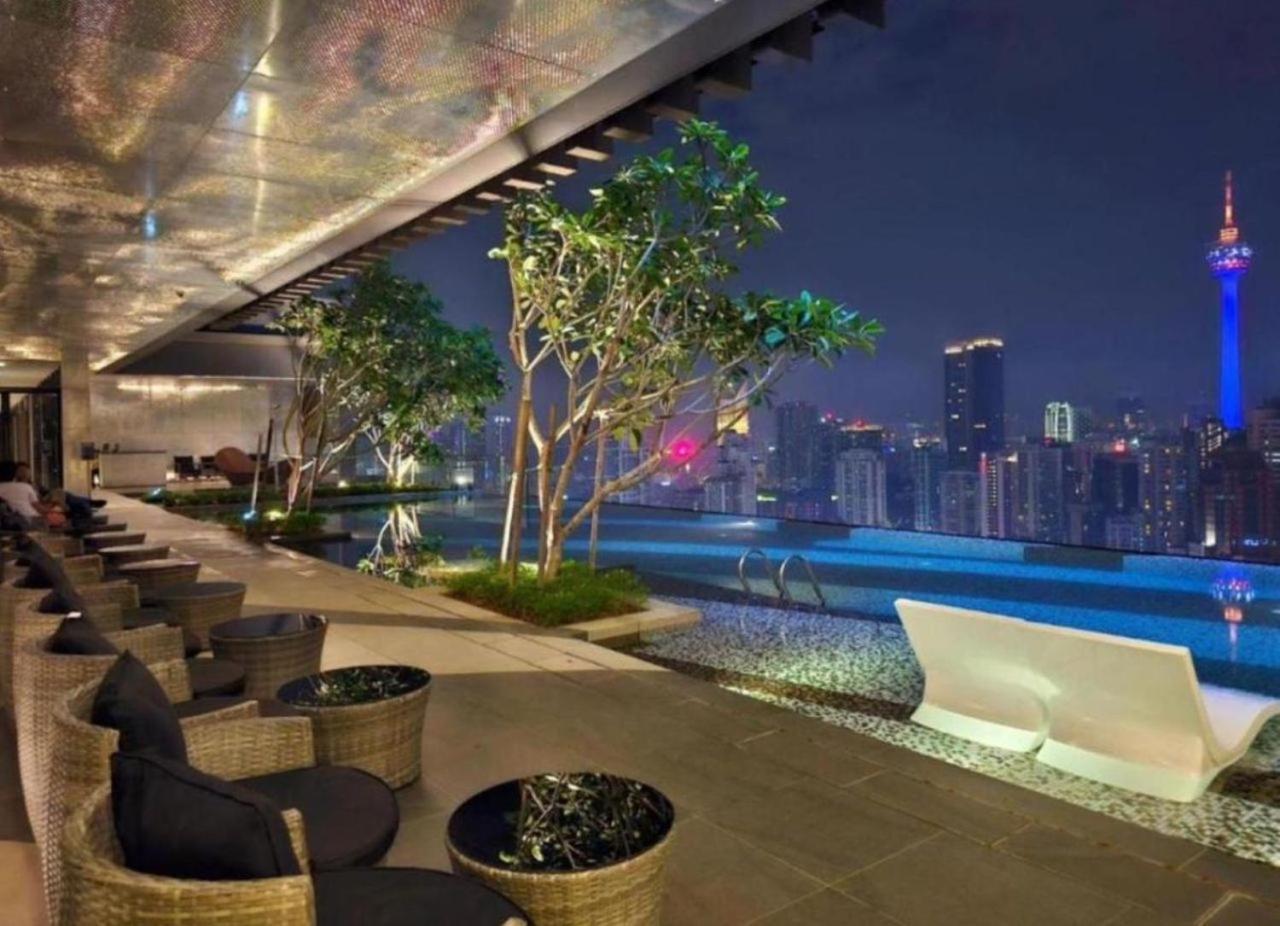 Axon Suites Pavilion By Victory House Kuala Lumpur Extérieur photo