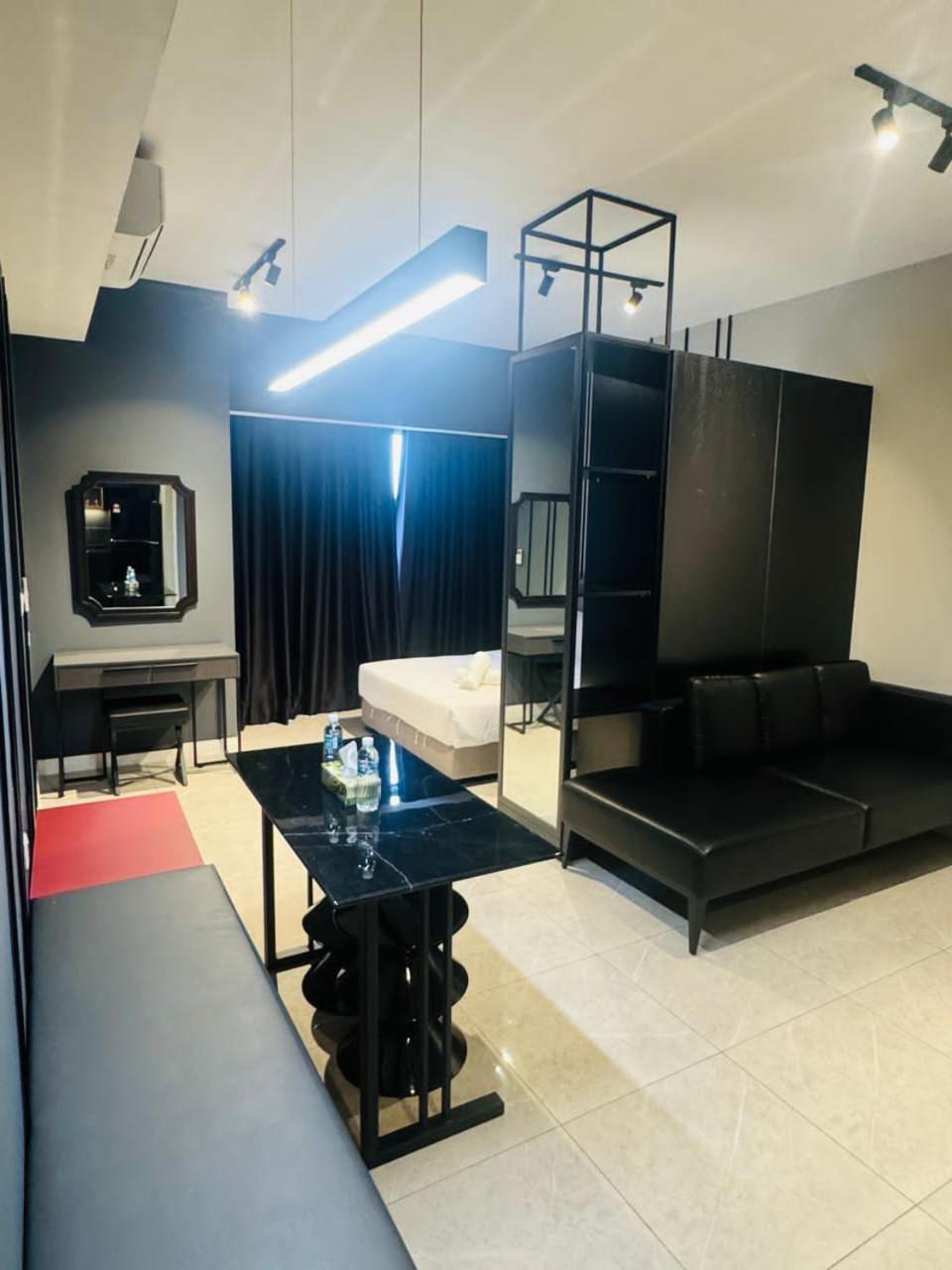 Axon Suites Pavilion By Victory House Kuala Lumpur Extérieur photo