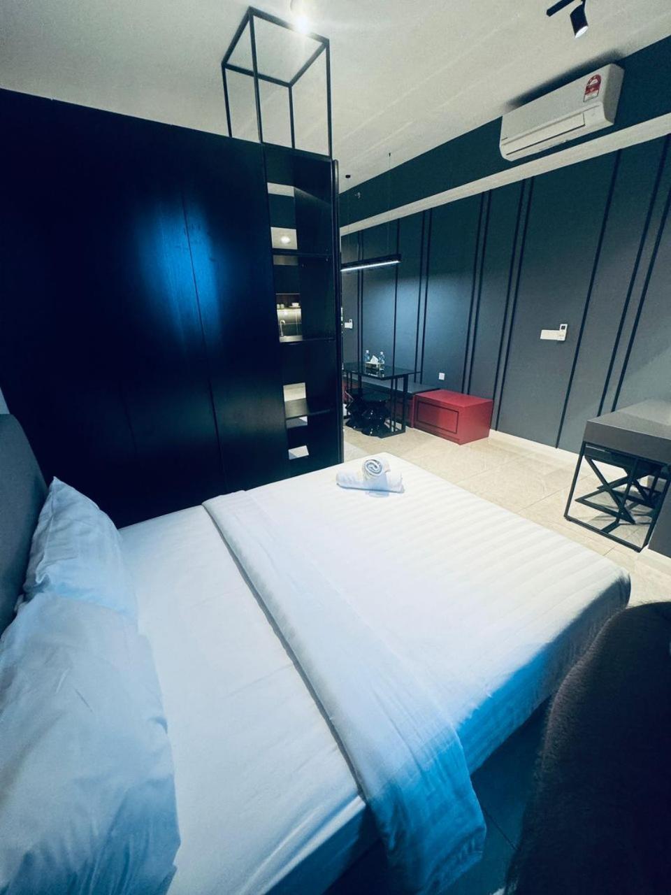 Axon Suites Pavilion By Victory House Kuala Lumpur Extérieur photo