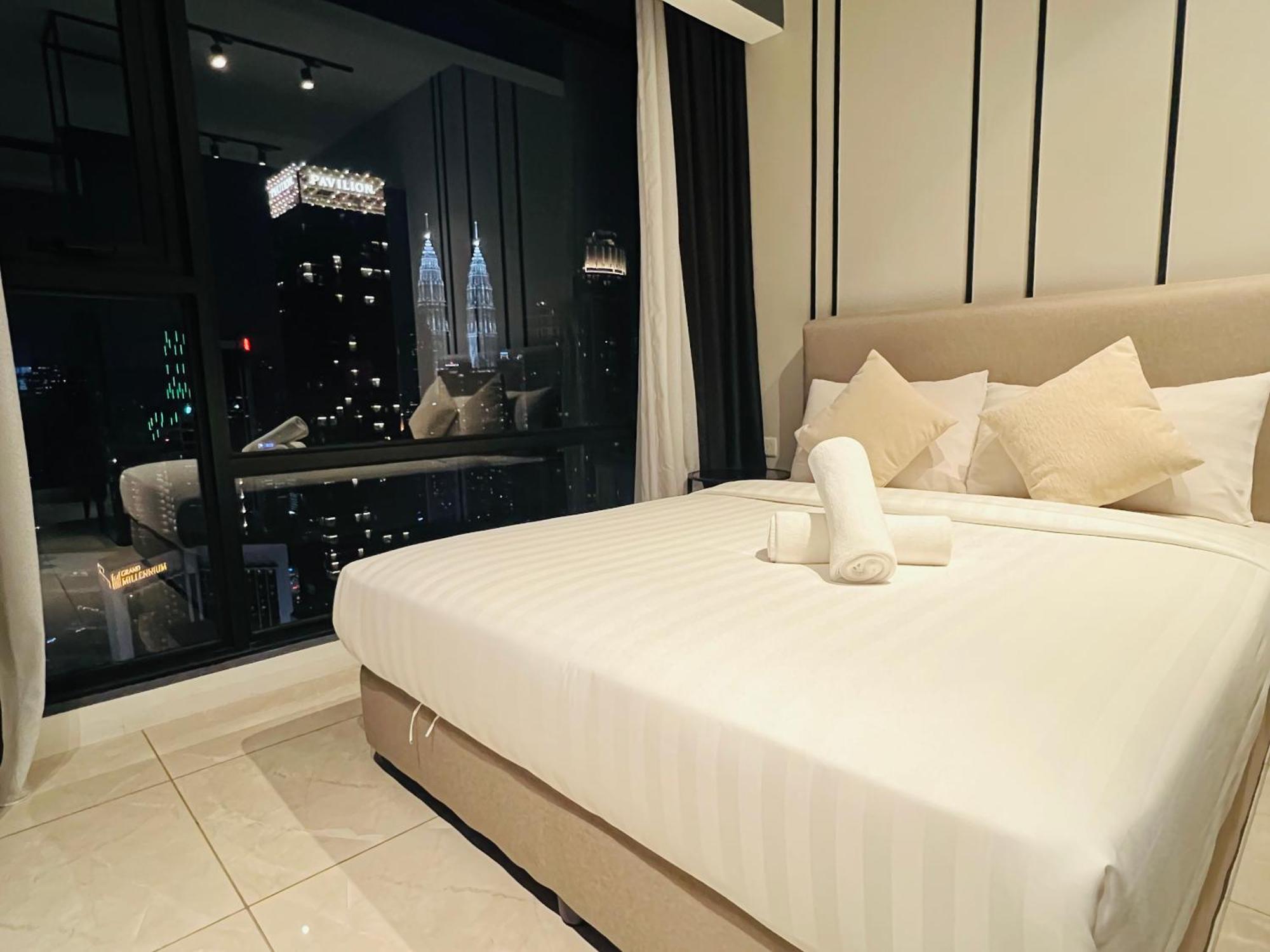 Axon Suites Pavilion By Victory House Kuala Lumpur Extérieur photo